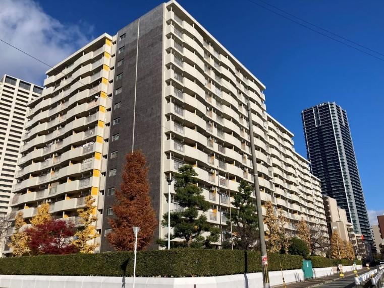 4DK apartment in Nishi Ward, Osaka - Photo 1