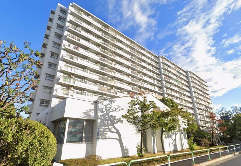 3LDK apartment in Kita Ward, Tokyo - Photo 1