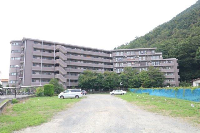 3DK apartment in Fuefuki, Yamanashi - Photo 1