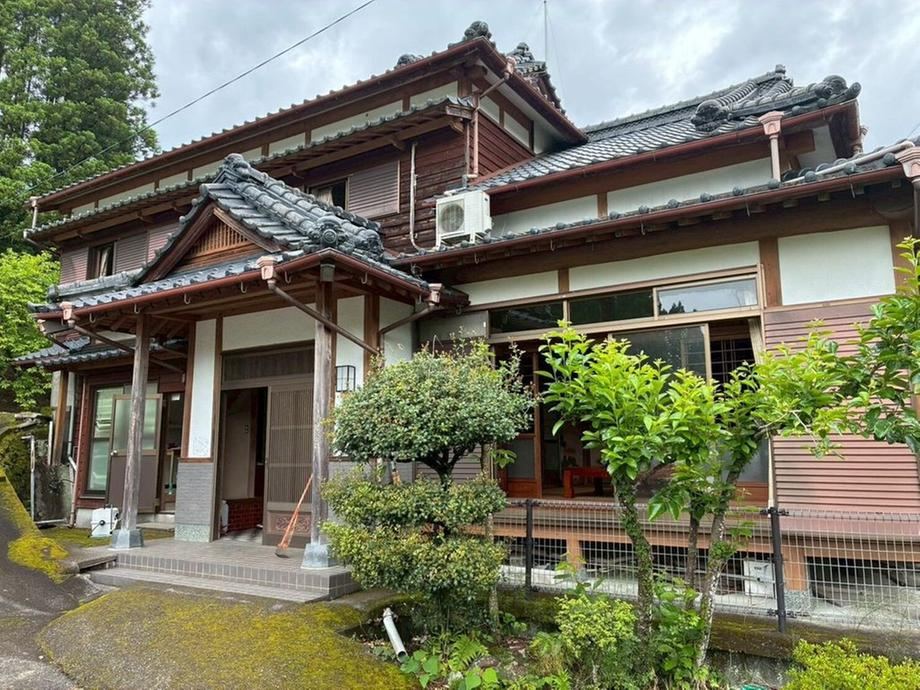Property - Photo 1