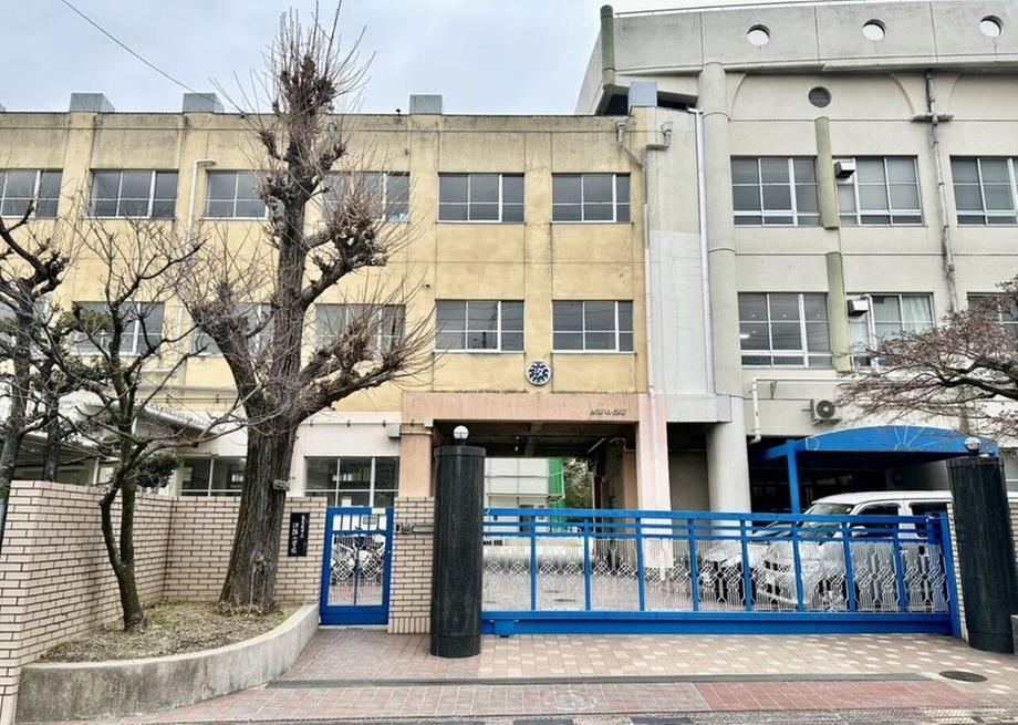 4LDK house in Mizuho Ward, Nagoya, Aichi - Photo 1