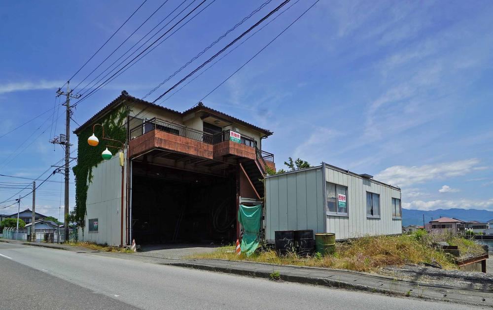 3LDK house in Minamialps, Yamanashi - Photo 1