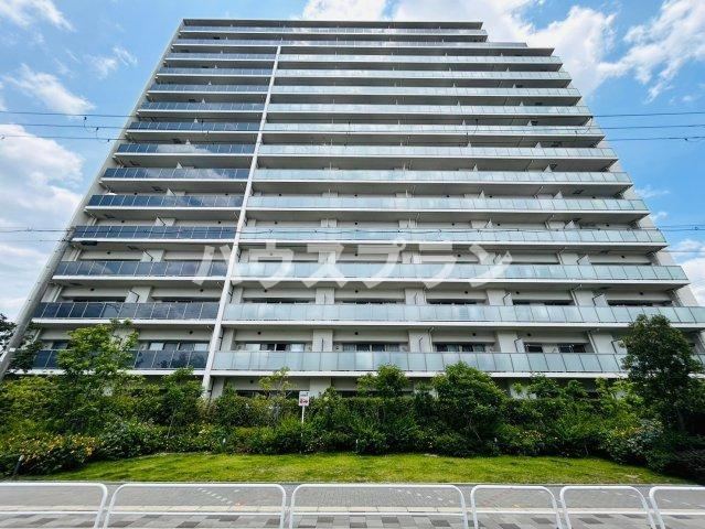 3LDK apartment in Moriguchi, Osaka - Photo 1