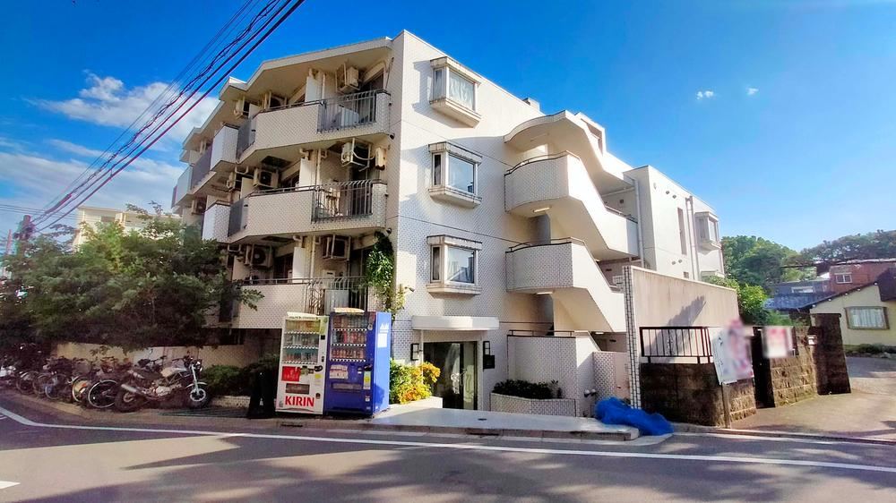 studio apartment in Nerima Ward, Tokyo - Photo 1