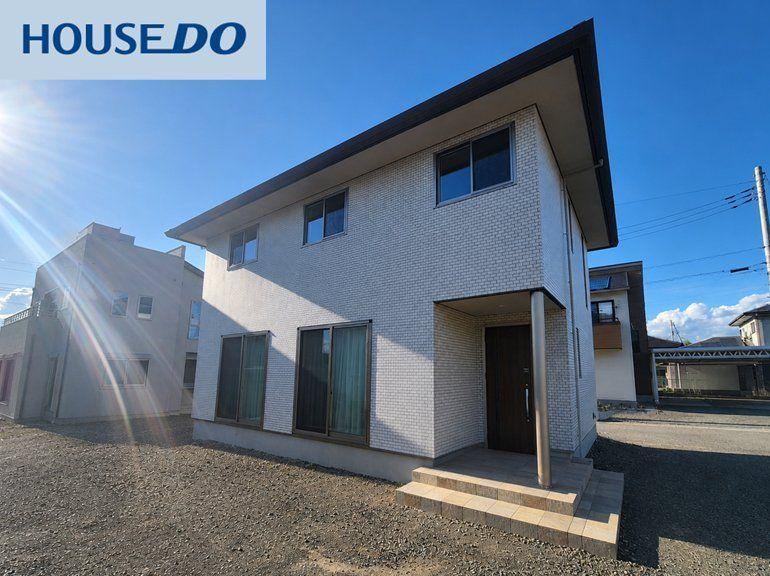 4LDK house in Kofu, Yamanashi - Photo 1