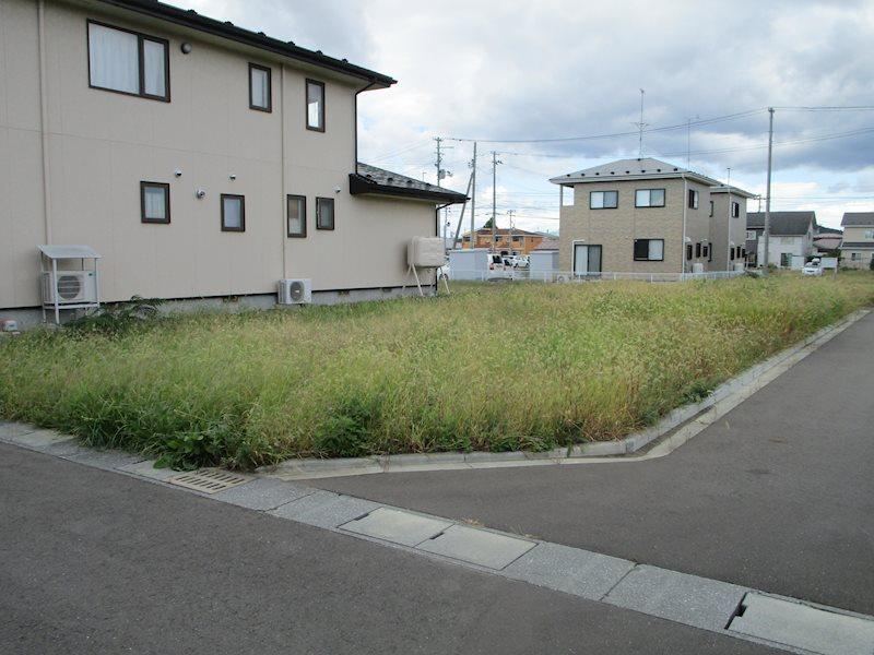 198 m² land in Hachinohe, Aomori - Photo 1