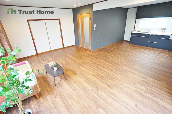 4LDK+S house in Nishinomiya, Hyogo - Photo 1