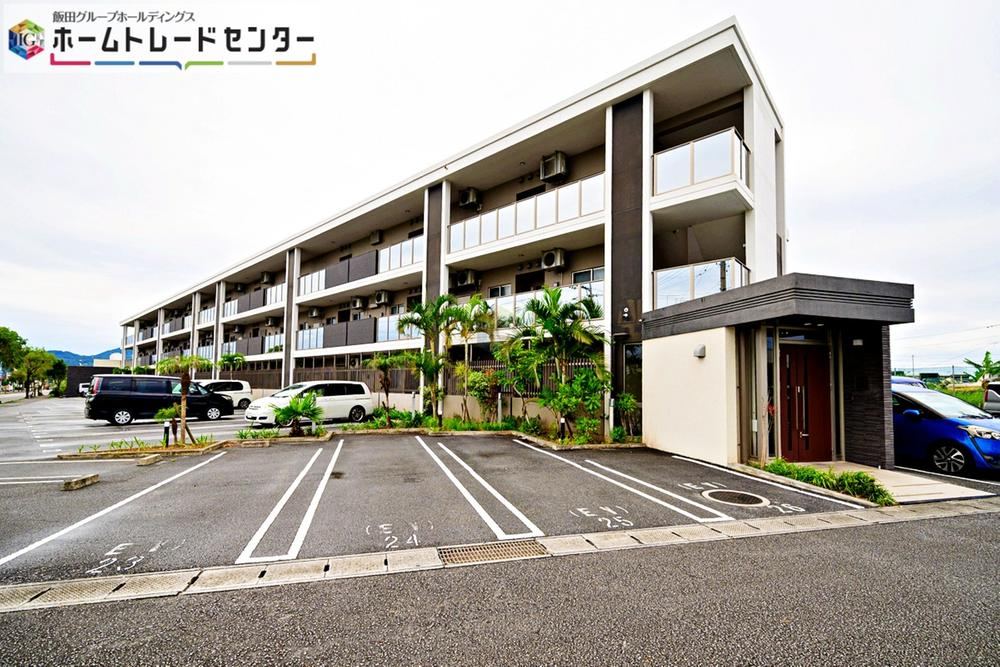 3LDK apartment in Nago, Okinawa - Photo 1