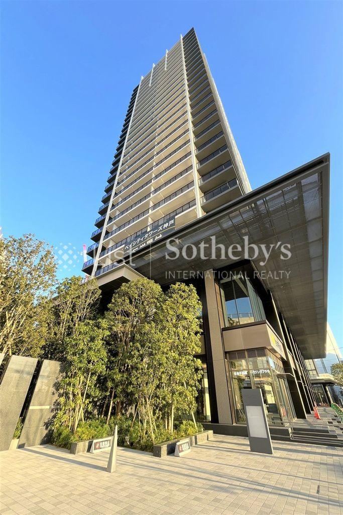 2LDK apartment in Chuo Ward, Kobe, Hyogo - Photo 1