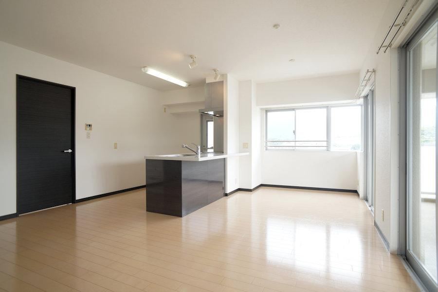 4LDK apartment in Umi, Kasuya District, Fukuoka - Photo 1