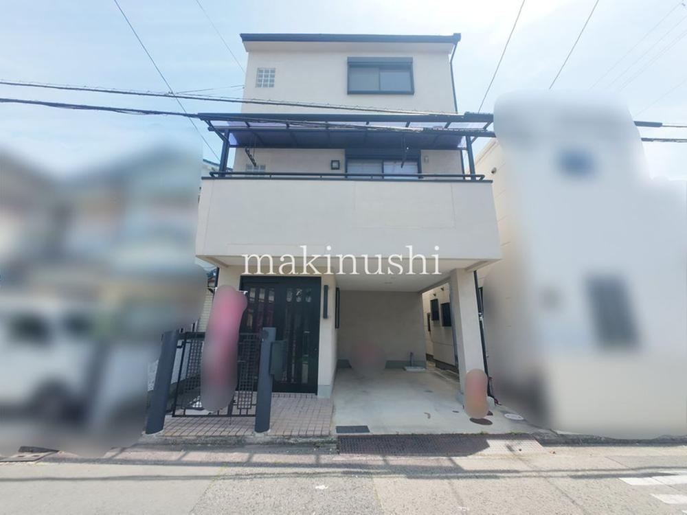 5LDK house in Higashi Ward, Sakai, Osaka - Photo 1