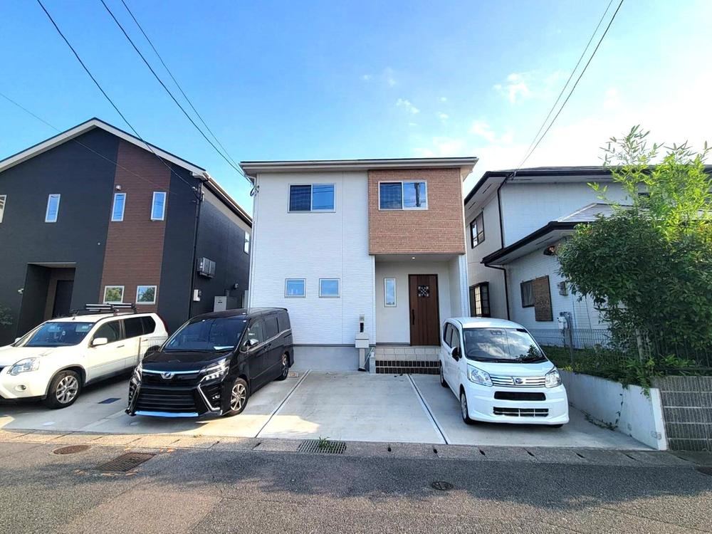 4LDK house in Yahatanishi Ward, Kitakyushu, Fukuoka - Photo 1