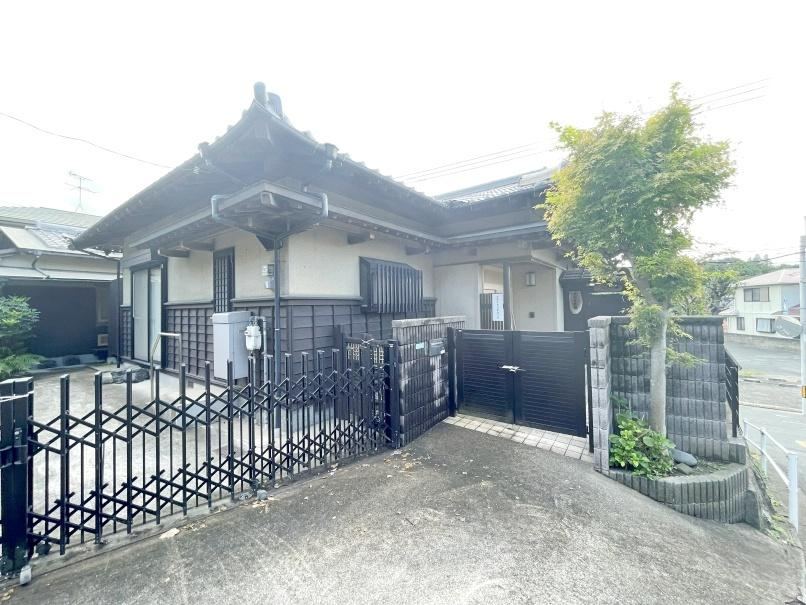 2LDK+S house in Yahatahigashi Ward, Kitakyushu, Fukuoka - Photo 1