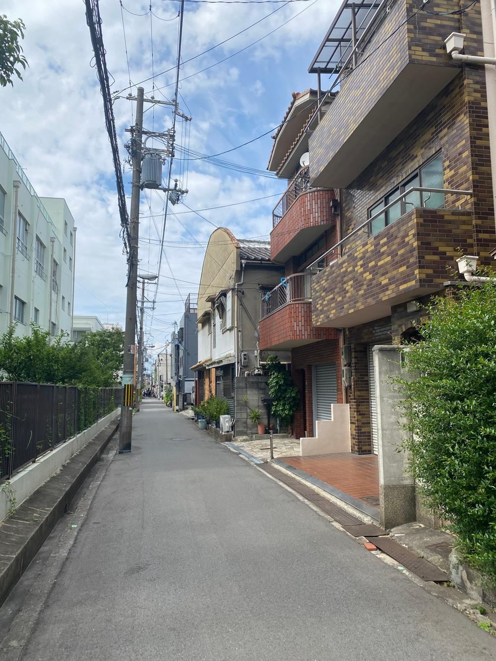 Thumbnail 4