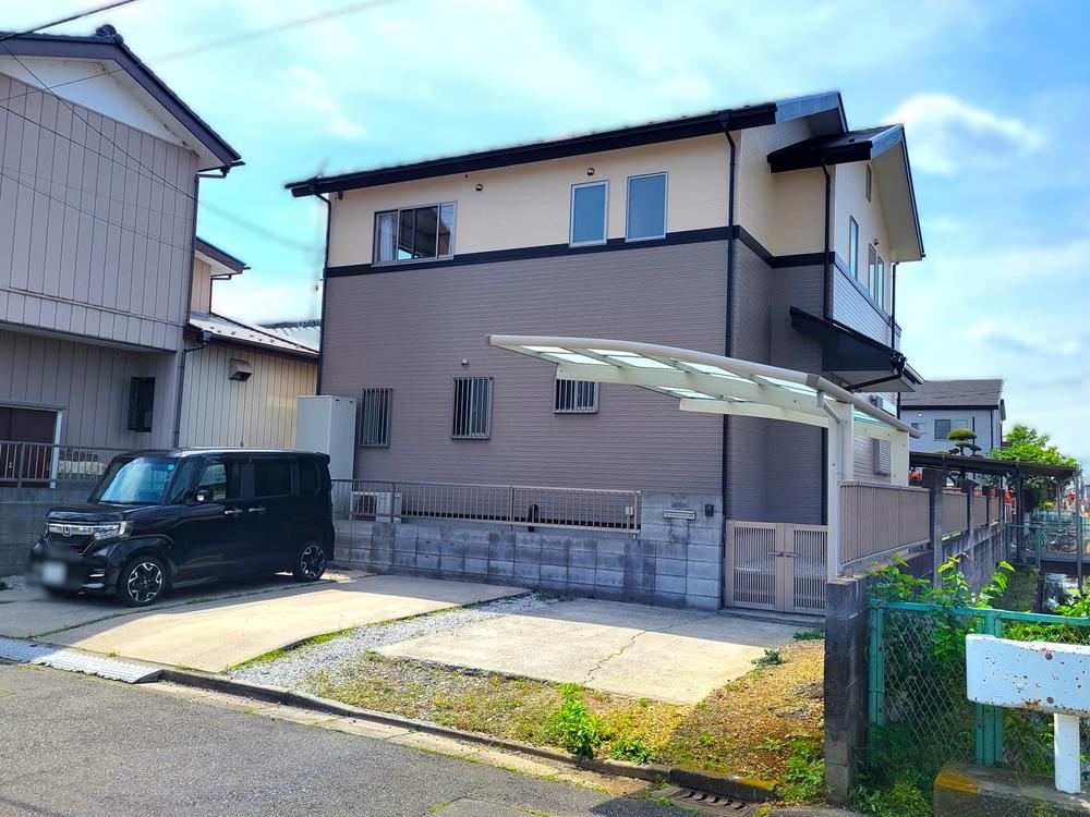 5LDK house in Gyoda, Saitama - Photo 1