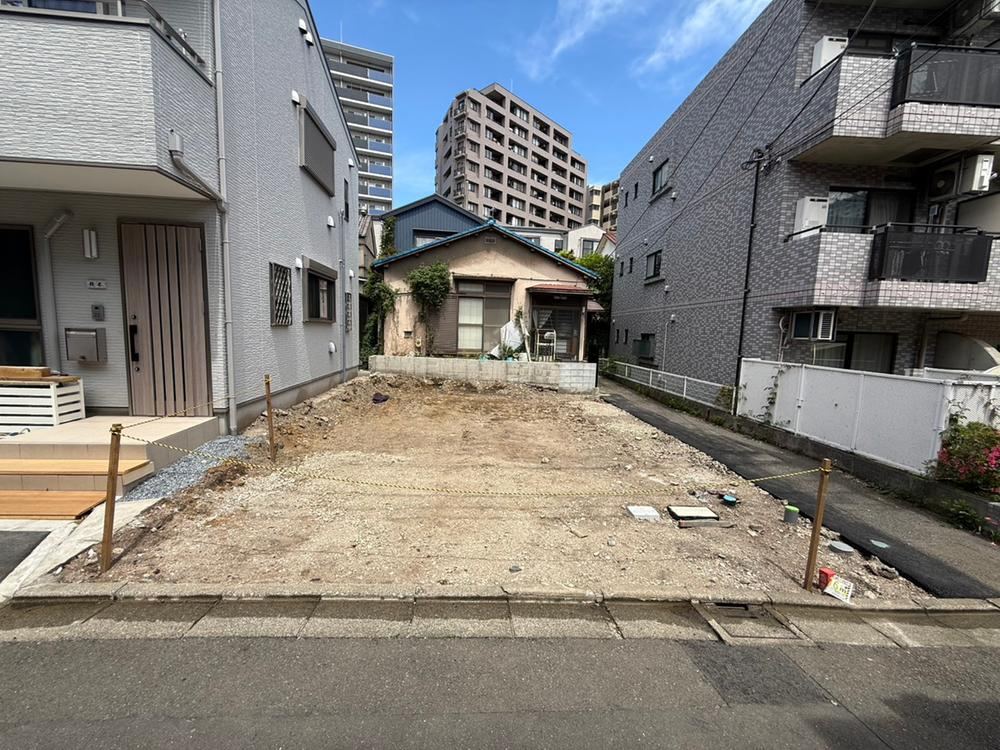 64 m² land in Shinagawa Ward, Tokyo - Photo 1