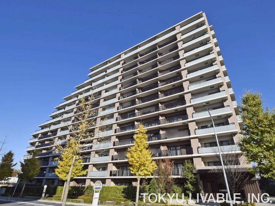 3LDK apartment in Midori Ward, Yokohama, Kanagawa - Photo 1