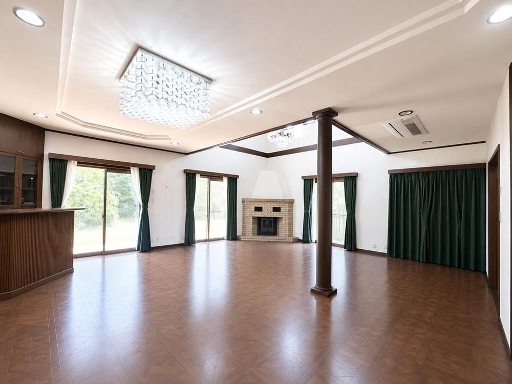 8LDK+2S house in Midori Ward, Chiba - Photo 1