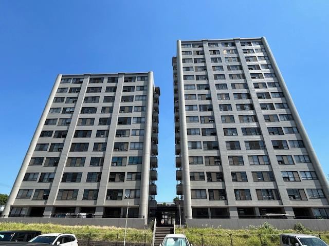 4LDK+S apartment in Oita, Oita - Photo 1