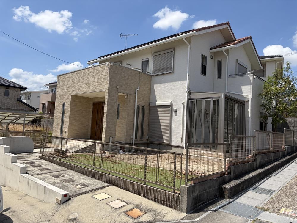 4LDK+S house in Yokkaichi, Mie - Photo 1