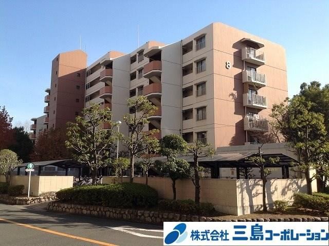 3LDK apartment in Ibaraki, Osaka - Photo 1