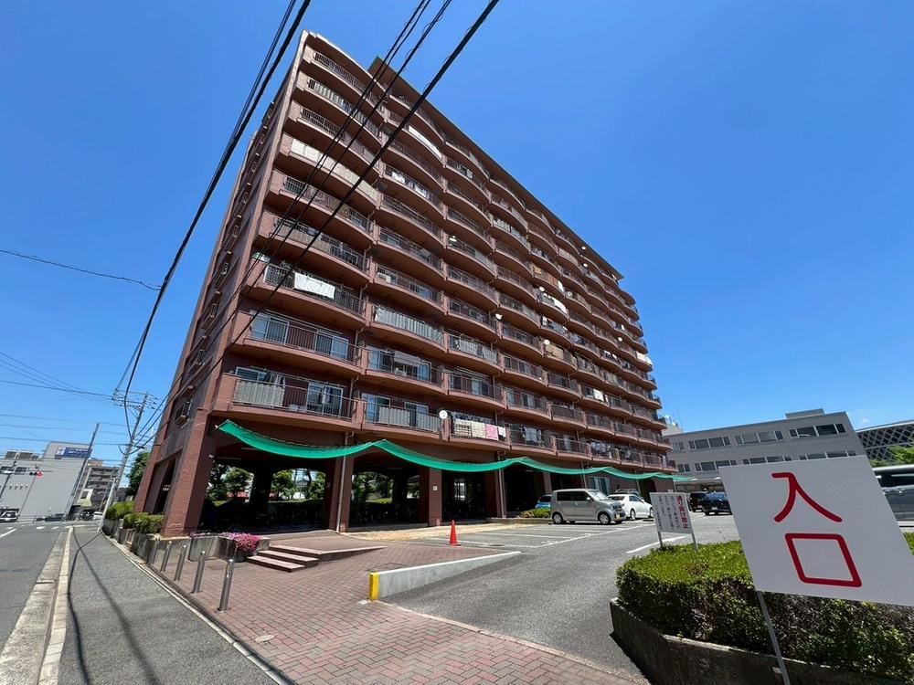 3LDK apartment in Minami Ward, Hiroshima - Photo 1