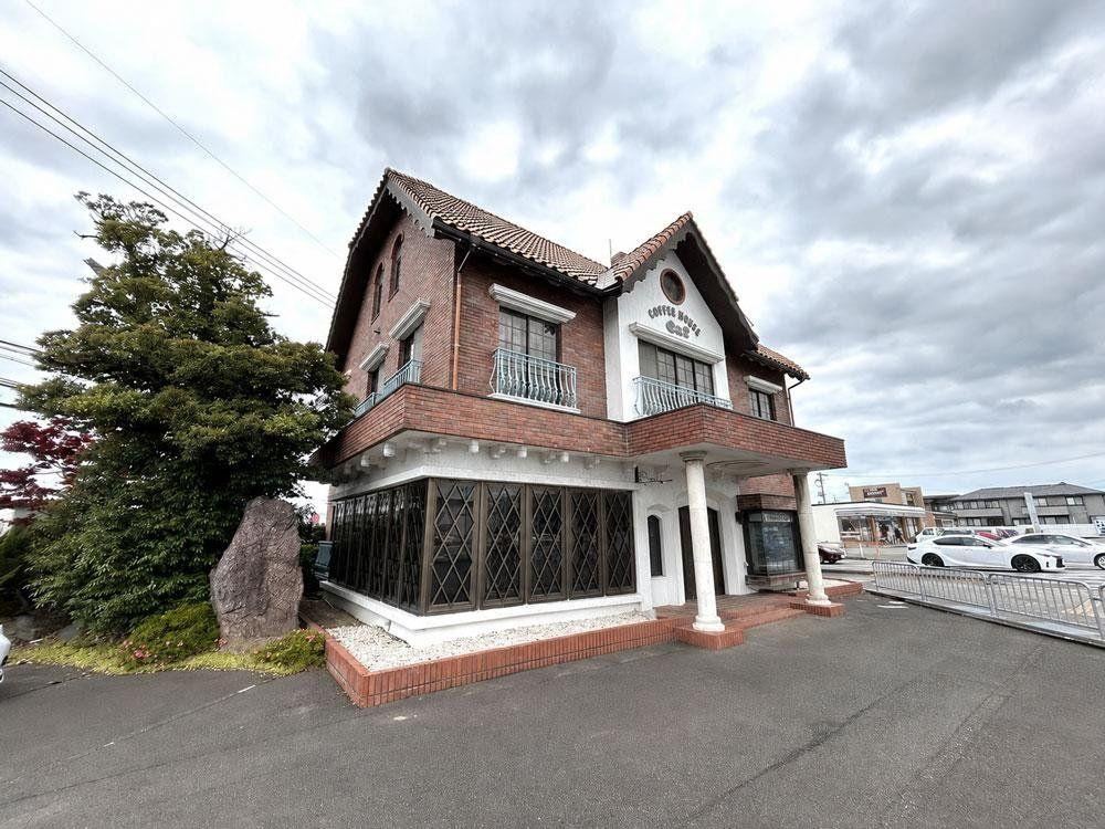 6LDK house in Sakai, Fukui - Photo 1