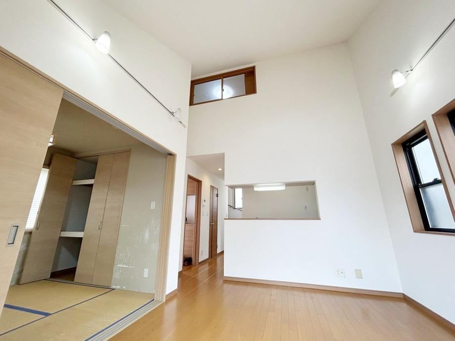 1LDK+S house in Hamura, Tokyo - Photo 1