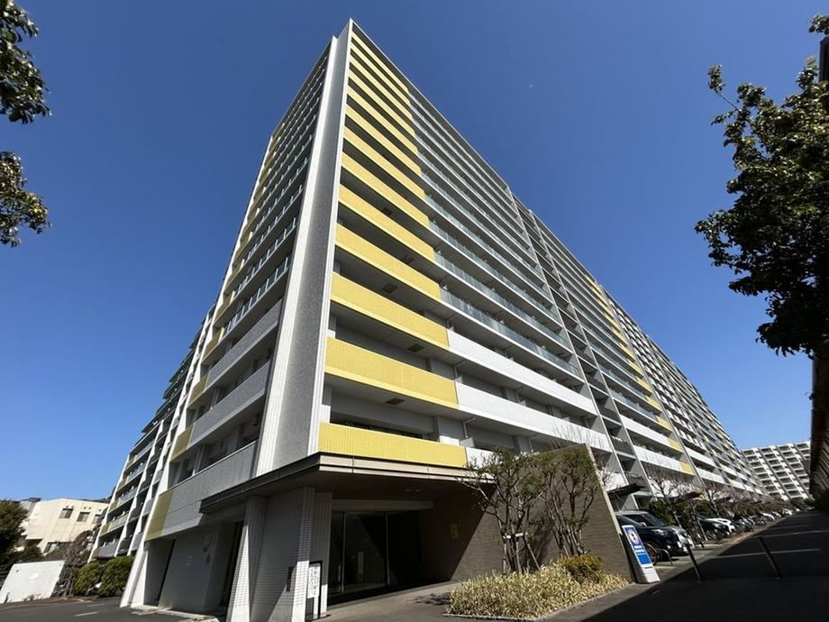 3LDK apartment in Kamakura, Kanagawa - Photo 1