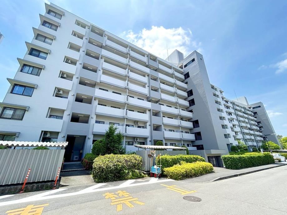 3LDK apartment in Hachioji, Tokyo - Photo 1