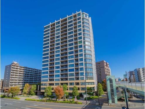 2LDK apartment in Shibuya Ward, Tokyo - Photo 1