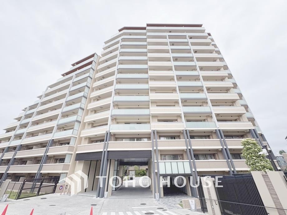 2LDK apartment in Suginami Ward, Tokyo - Photo 1