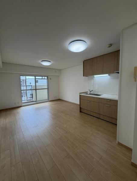 3LDK apartment in Mizuho Ward, Nagoya, Aichi - Photo 1
