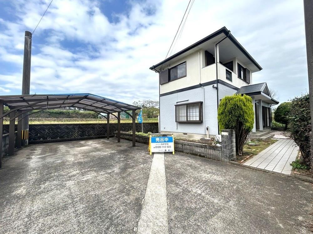 4LDK house in Isahaya, Nagasaki - Photo 1