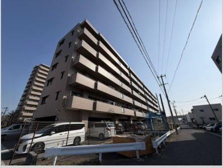 3LDK apartment in Takamatsu, Kagawa - Photo 1