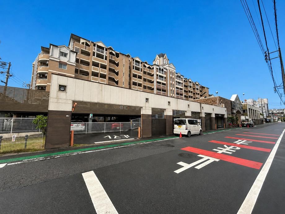 2LDK apartment in Okazaki, Aichi - Photo 1
