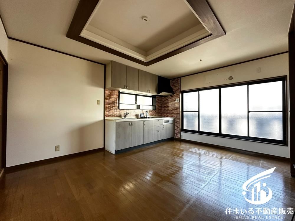 4LDK house in Daito, Osaka - Photo 1