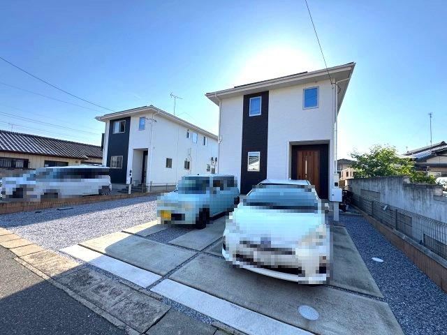 4LDK house in Isesaki, Gunma - Photo 1