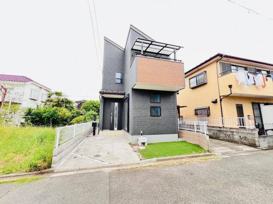 2LDK+S house in Akishima, Tokyo - Photo 1
