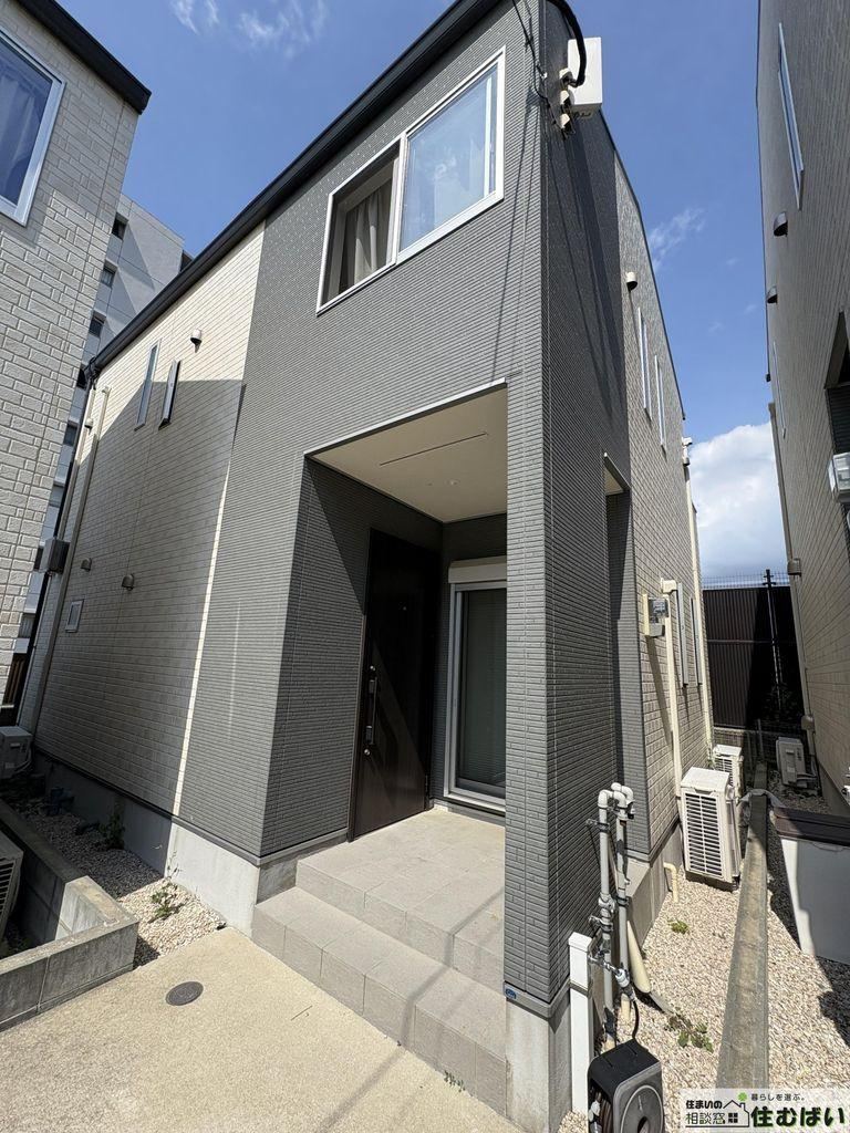 4LDK house in Higashi Ward, Fukuoka - Photo 1