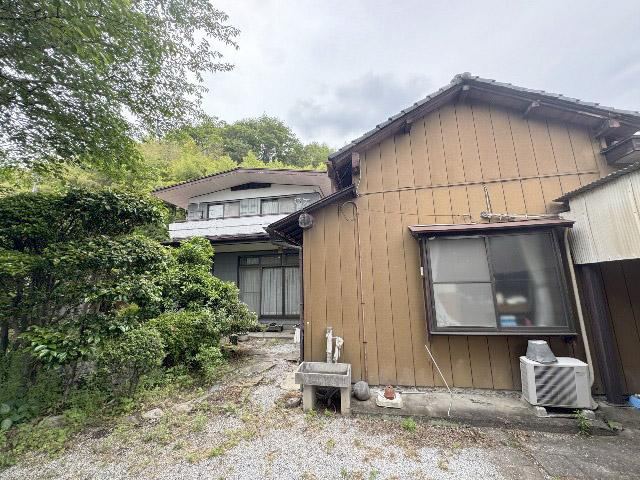 7DK house in Takasaki, Gunma - Photo 1