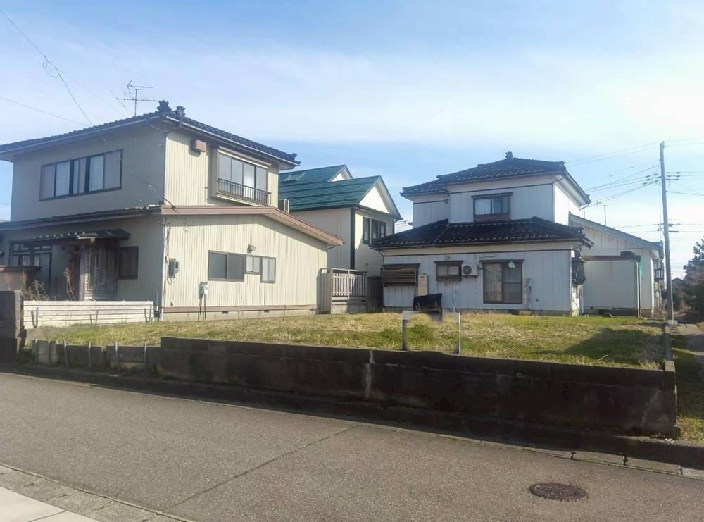 210 m² land in Nishikan Ward, Niigata - Photo 1