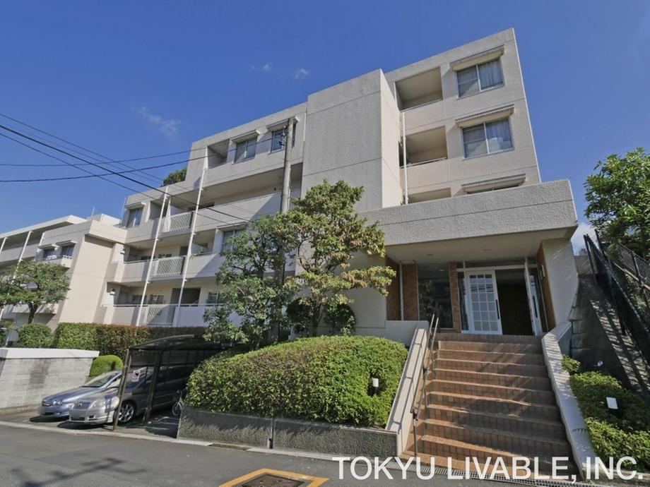 3LDK apartment in Miyamae Ward, Kawasaki, Kanagawa - Photo 1