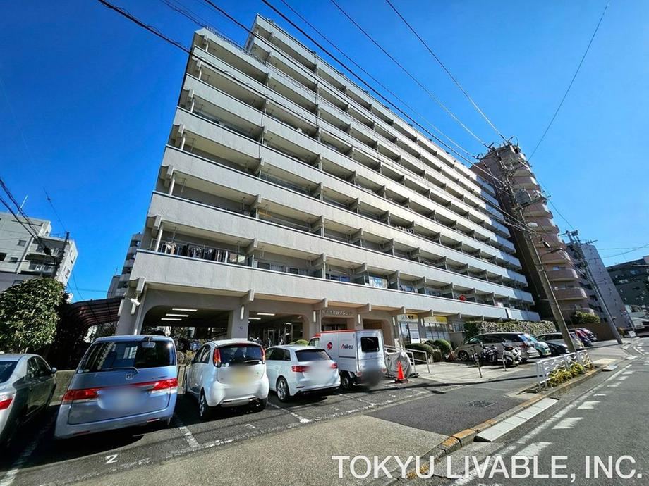 1LDK apartment in Koto Ward, Tokyo - Photo 1