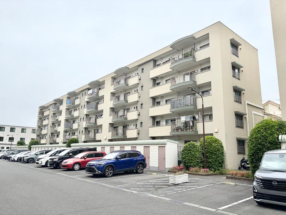 3LDK apartment in Minami Ward, Sagamihara, Kanagawa - Photo 1