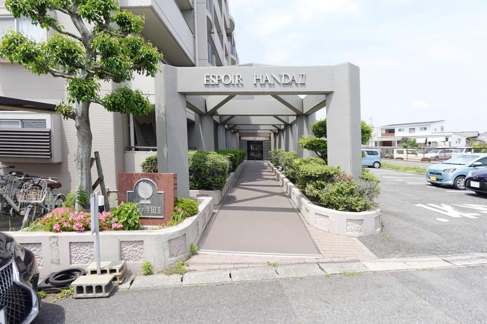 3LDK apartment in Handa, Aichi - Photo 1