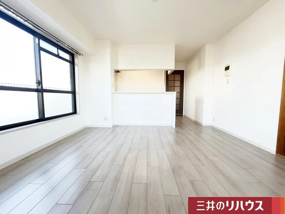 3LDK apartment in Itami, Hyogo - Photo 1