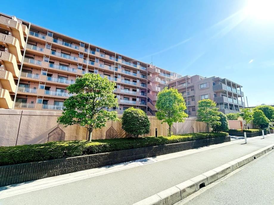 3LDK apartment in Soka, Saitama - Photo 1