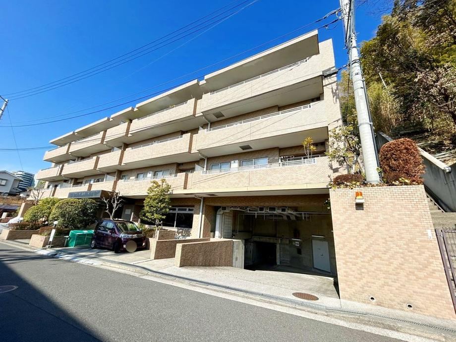 3LDK apartment in Kohoku Ward, Yokohama, Kanagawa - Photo 1