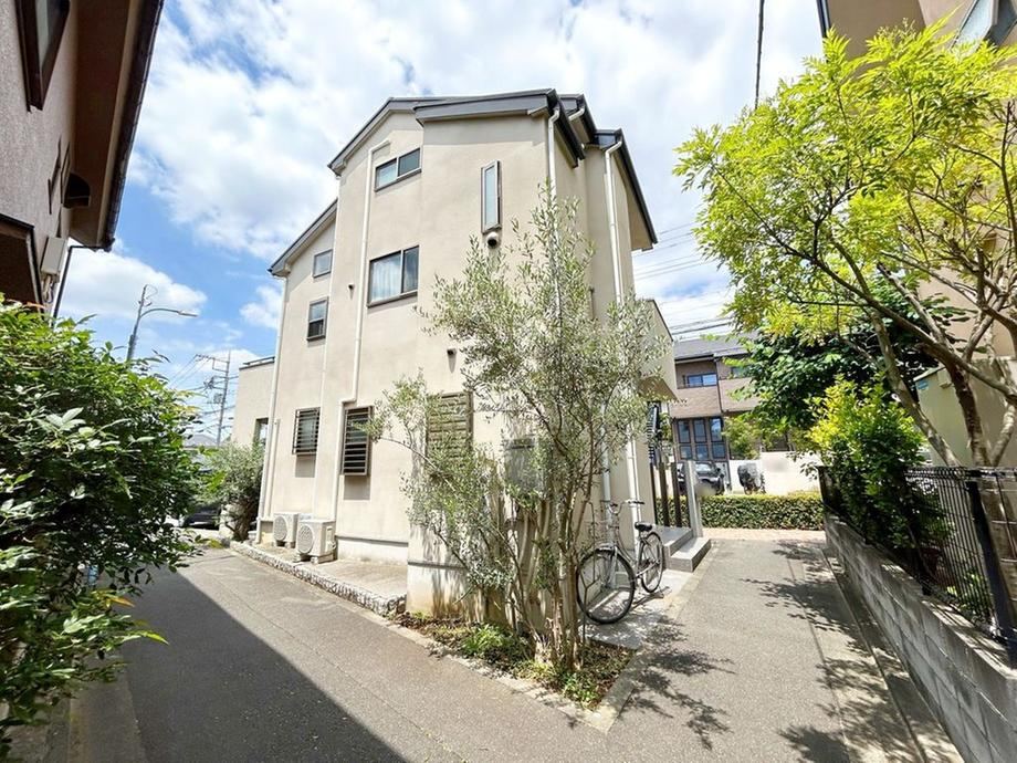 1LDK house in Suginami Ward, Tokyo - Photo 1